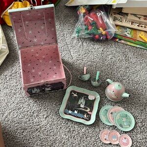 Swan Lake Musical Children's 12pc Tea Set teapot is musical